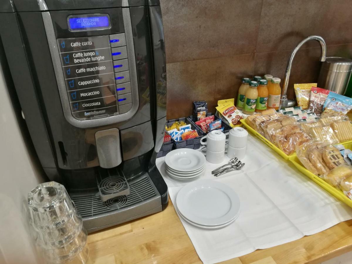 Al Trenino Accomodation Ξενοδοχείο Ρώμη Εξωτερικό φωτογραφία